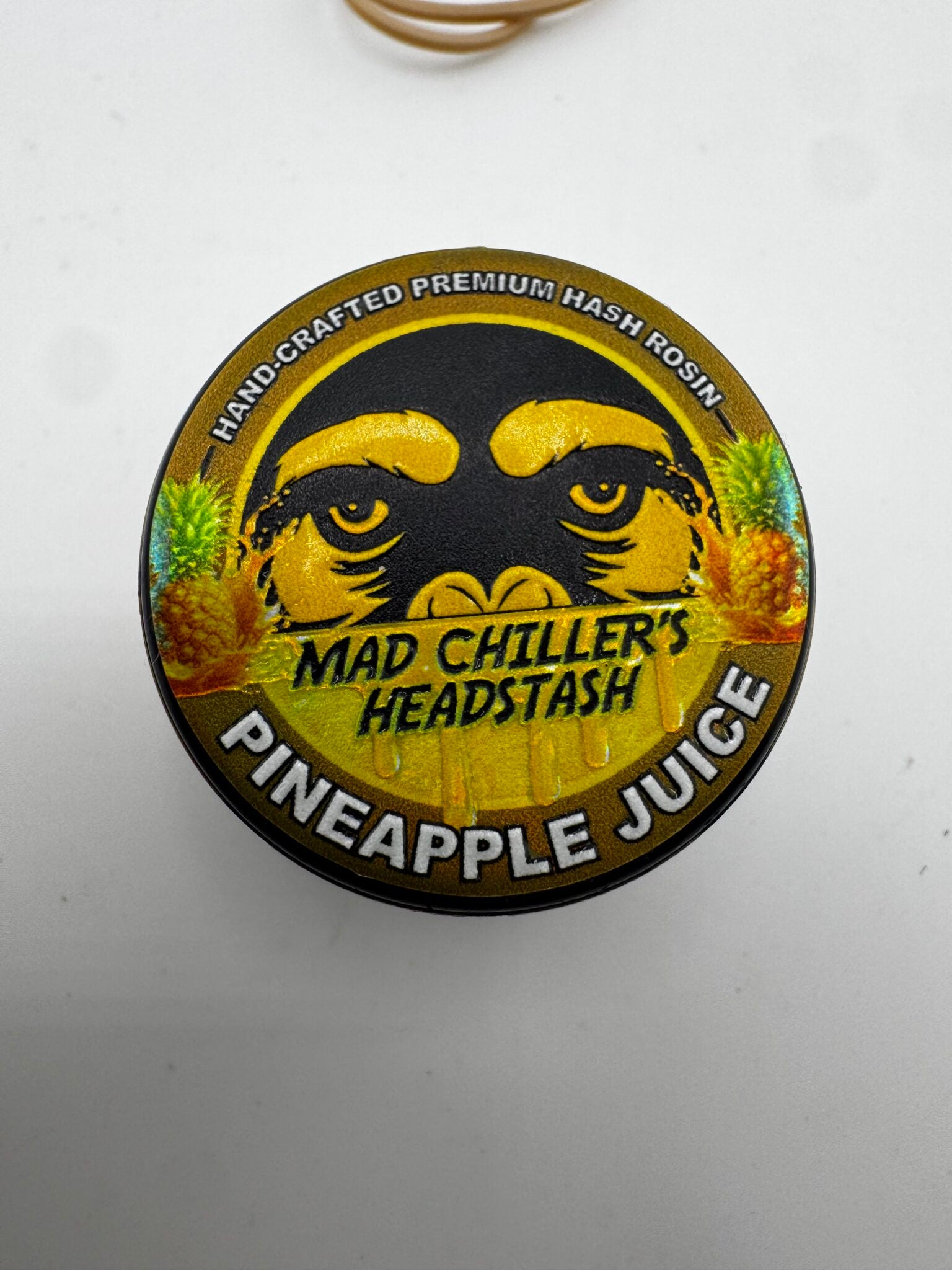 PINEAPPLE JUICE               By MAD CHILLER’S HEADSTASH